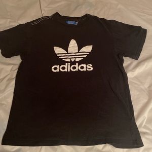 @adidas black shirt